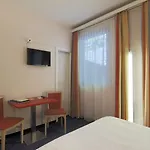 Hotell Arancio